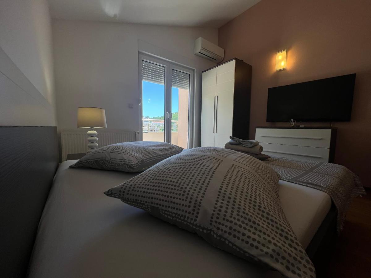 Apartments San Monte Podstrana Zewnętrze zdjęcie