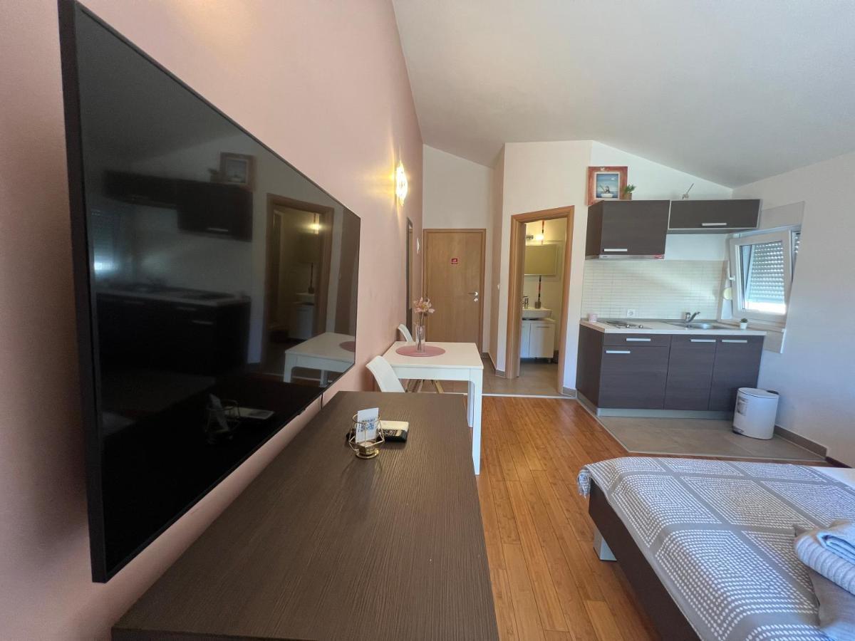 Apartments San Monte Podstrana Zewnętrze zdjęcie