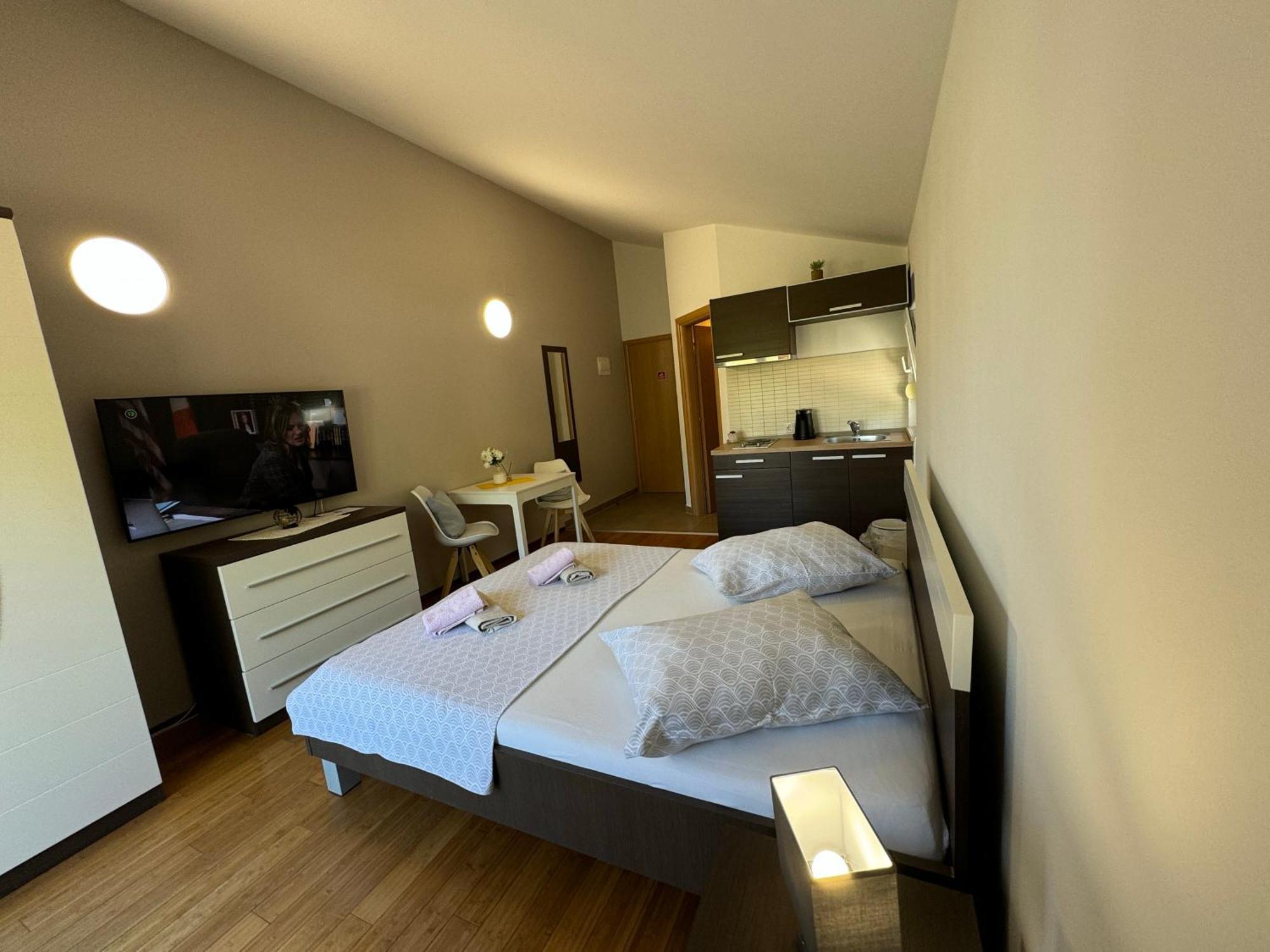 Apartments San Monte Podstrana Zewnętrze zdjęcie