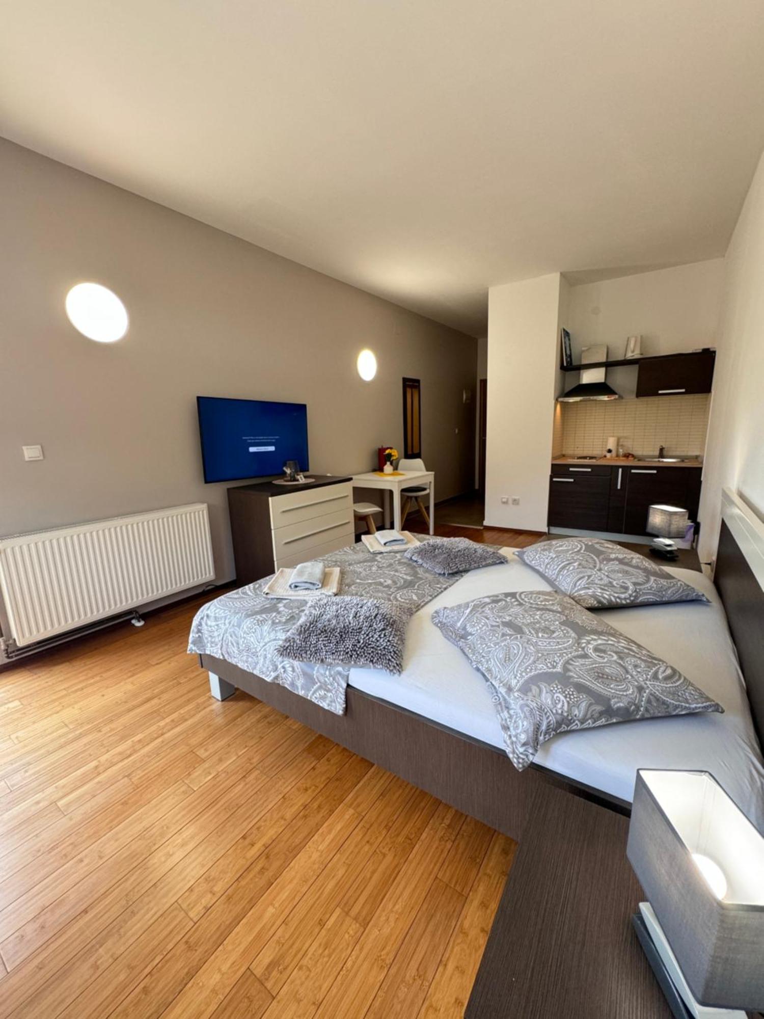 Apartments San Monte Podstrana Zewnętrze zdjęcie